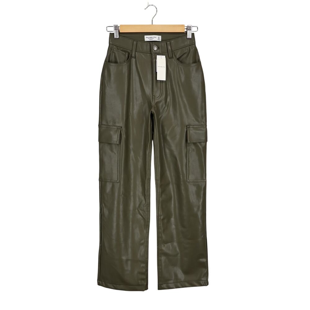 Abercrombie Vegan Leather Curve Love High Rise 90s Relaxed Cargo Pant 24S NWT